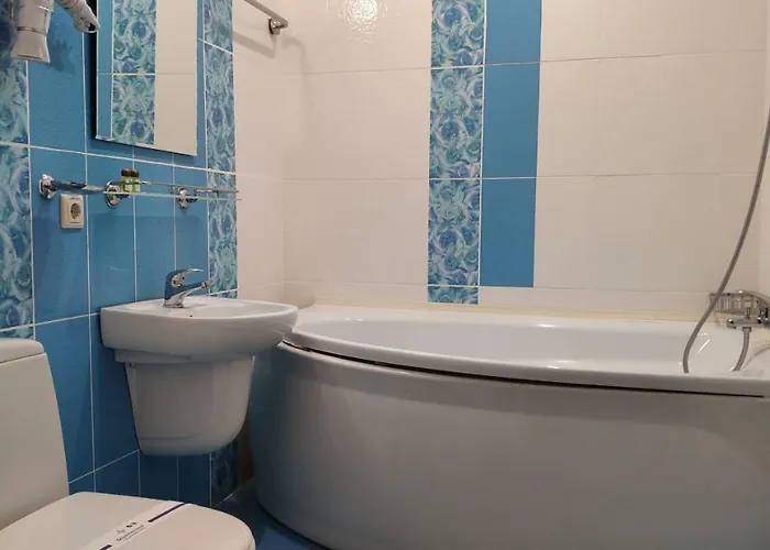 فندق Columbus 2*